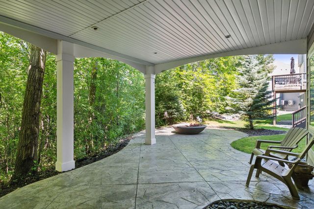 5295 Ranchview Lane N, Plymouth, MN 55446