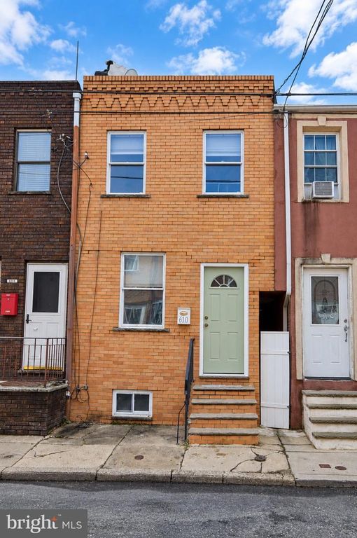 610 SEARS ST, PHILADELPHIA, PA 19147 — exterior