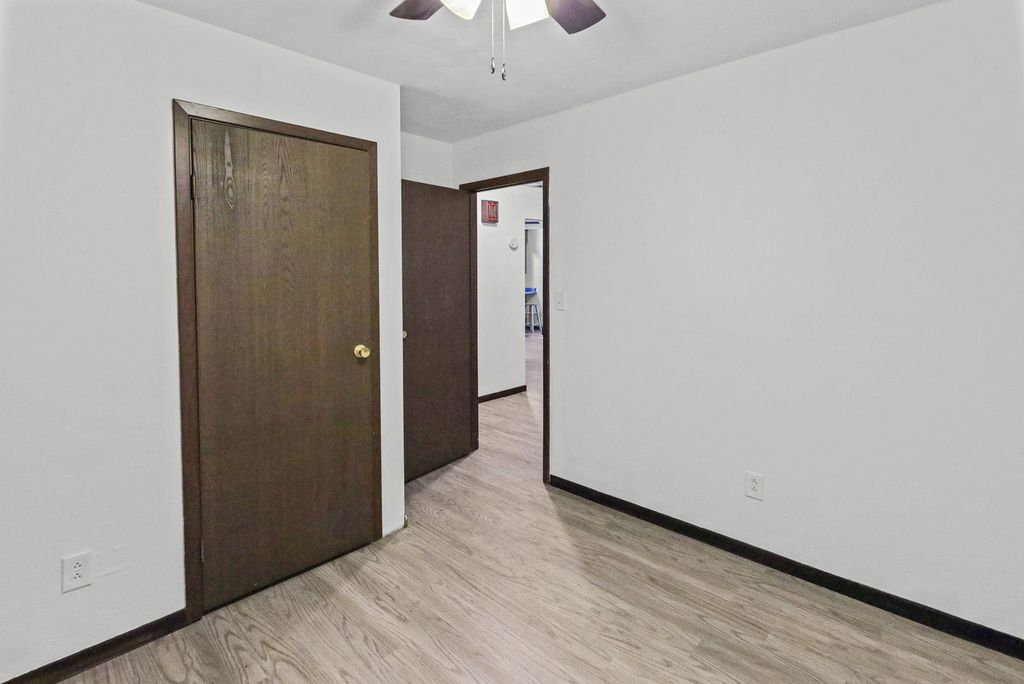 Image 30 of property listing at 3275 Selmaville Road, Salem, IL 62881