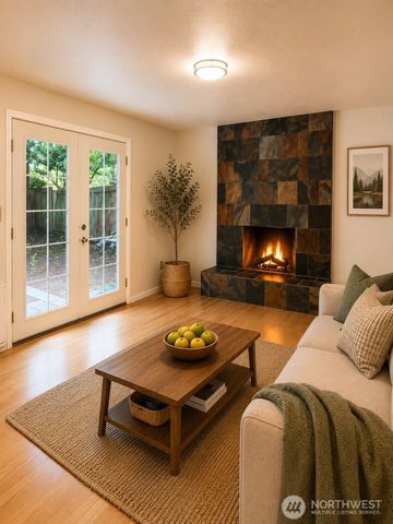 14037 108th Avenue NE, Kirkland, WA 98034