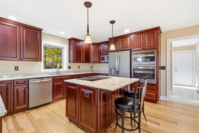 146 Heald Street, Pepperell, MA 01463