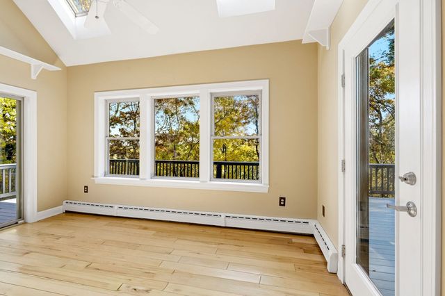 146 Heald Street, Pepperell, MA 01463