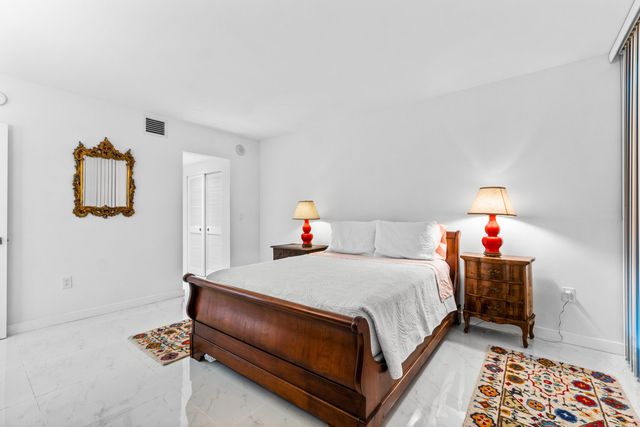 2780 S Ocean Boulevard 306, Palm Beach, FL 33480