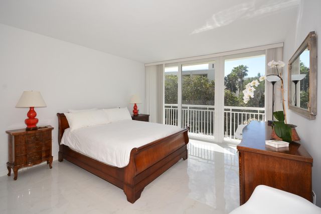2780 S Ocean Boulevard 306, Palm Beach, FL 33480