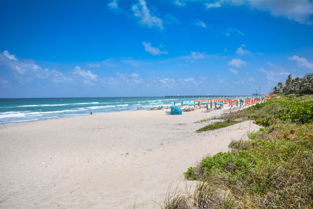 2780 S Ocean Boulevard 306, Palm Beach, FL 33480