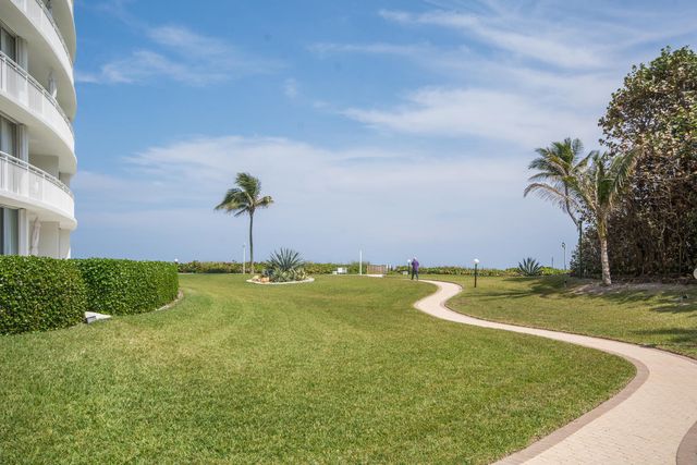 2780 S Ocean Boulevard 306, Palm Beach, FL 33480