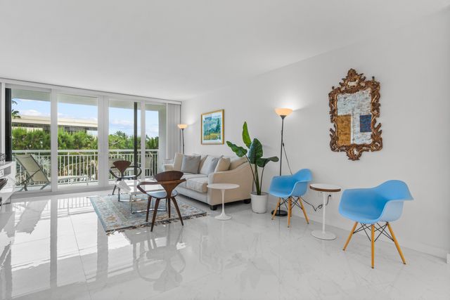 2780 S Ocean Boulevard 306, Palm Beach, FL 33480