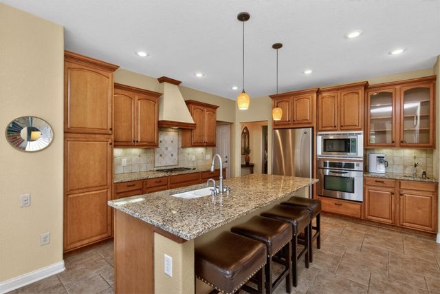 2001 NE Innsbruck Drive, Ankeny, IA 50021