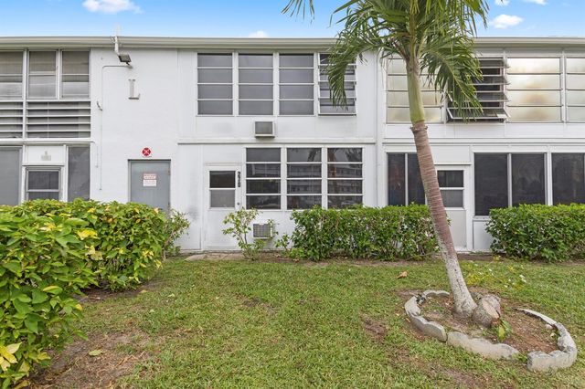 270 Farnham L 270, Deerfield Beach, FL 33442