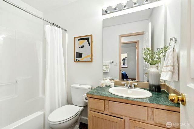 7007 78th Dr NE, Marysville, WA 98270