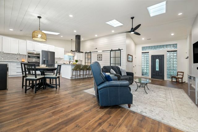 12811 Greenbrook Loop, Penn Valley, CA 95946