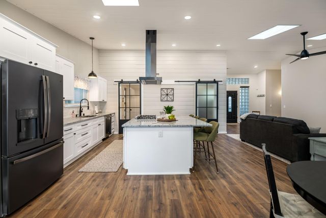 12811 Greenbrook Loop, Penn Valley, CA 95946