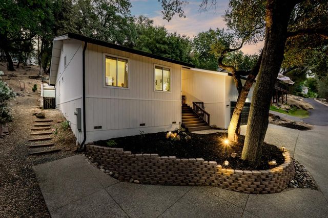 12811 Greenbrook Loop, Penn Valley, CA 95946