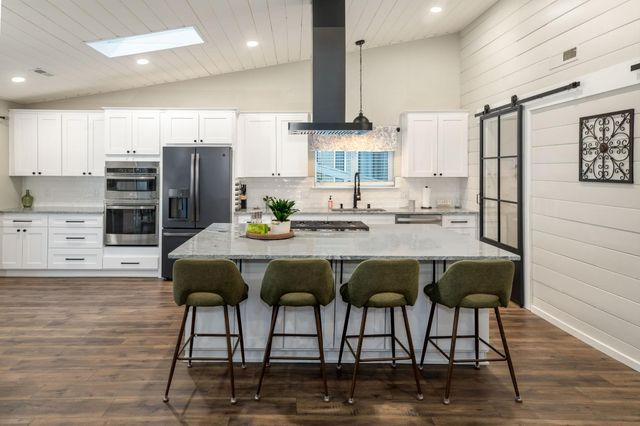 12811 Greenbrook Loop, Penn Valley, CA 95946