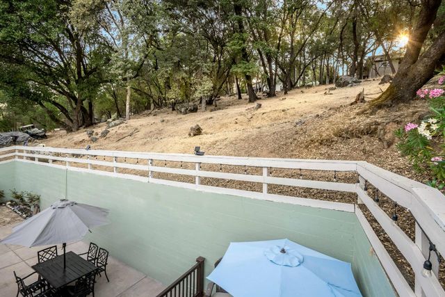 12811 Greenbrook Loop, Penn Valley, CA 95946
