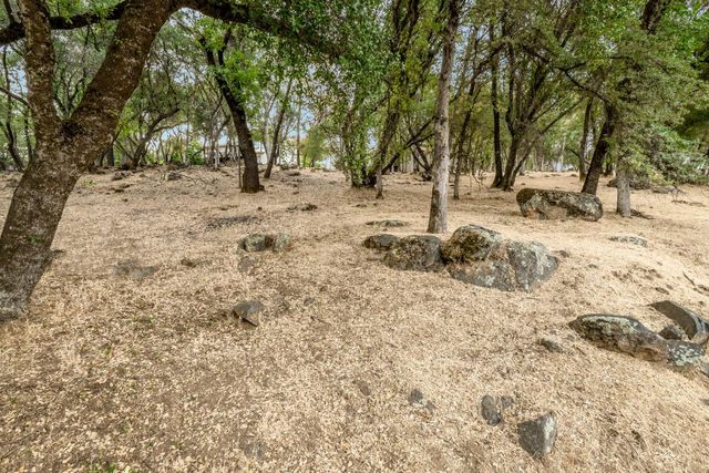 12811 Greenbrook Loop, Penn Valley, CA 95946