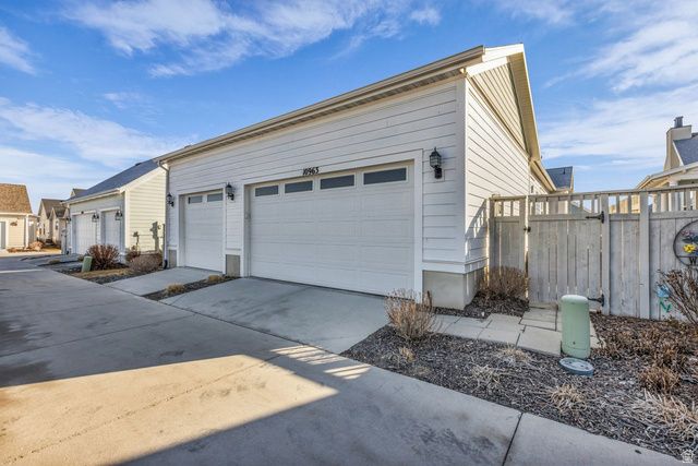 10963 S KESTREL RISE RD, South Jordan, UT 84009