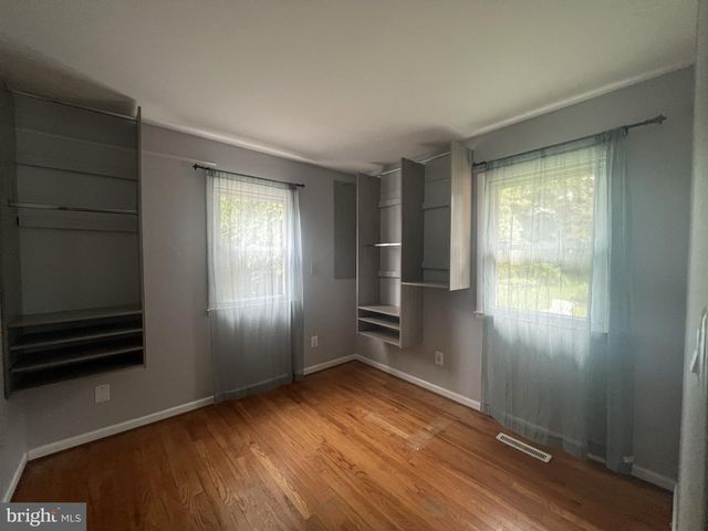 5808 MERIDALE RD, Catonsville, MD 21228