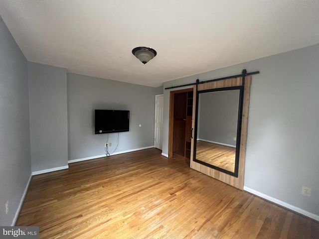 5808 MERIDALE RD, Catonsville, MD 21228