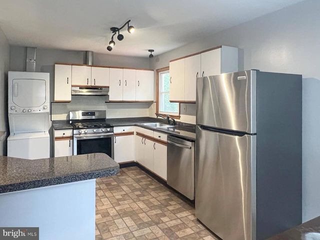 5808 MERIDALE RD, Catonsville, MD 21228
