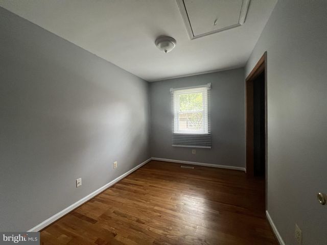 5808 MERIDALE RD, Catonsville, MD 21228
