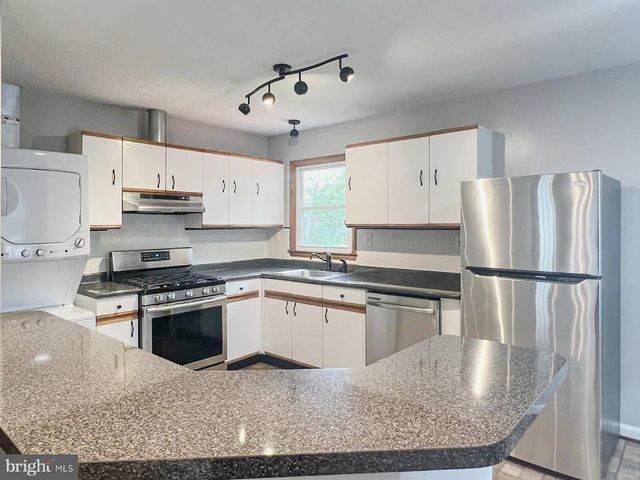 5808 MERIDALE RD, Catonsville, MD 21228