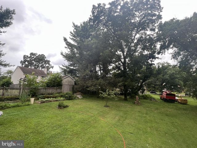 5808 MERIDALE RD, Catonsville, MD 21228