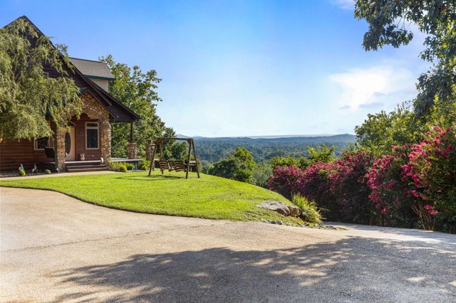359 Potts Road, Ringgold, GA 30736