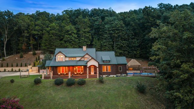 359 Potts Road, Ringgold, GA 30736
