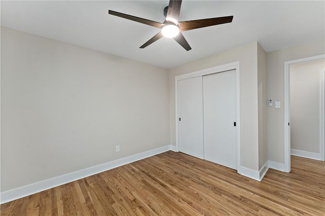490 Old Clairton Rd, Pleasant Hills, PA 15236