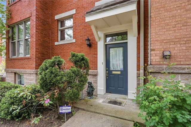 19 S 17th St, South Side, PA 15203