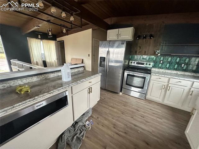 21 Minden Circle, Colorado Springs, CO 80906