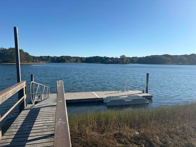 100 Shepards Cove Rd Unit F204, Kittery, ME 03904