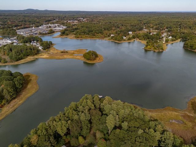 100 Shepards Cove Rd Unit F204, Kittery, ME 03904