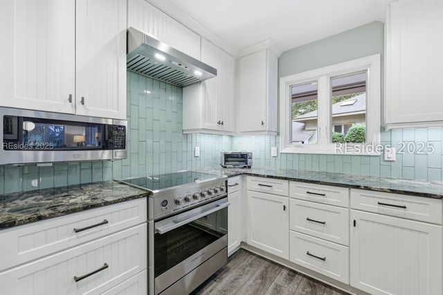 20 Marshview Dr, Hilton Head Island, SC 29928