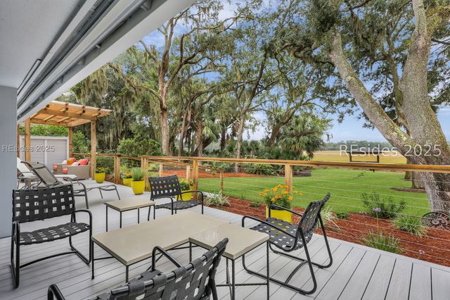 20 Marshview Dr, Hilton Head Island, SC 29928