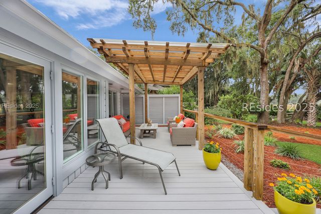 20 Marshview Dr, Hilton Head Island, SC 29928