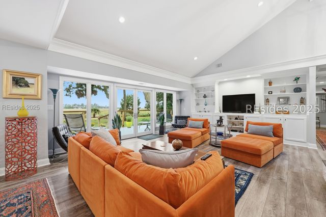 20 Marshview Dr, Hilton Head Island, SC 29928