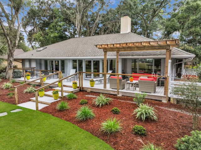 20 Marshview Dr, Hilton Head Island, SC 29928
