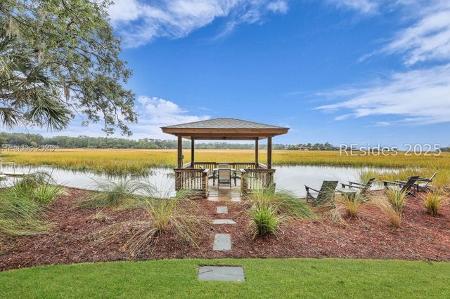 20 Marshview Dr, Hilton Head Island, SC 29928