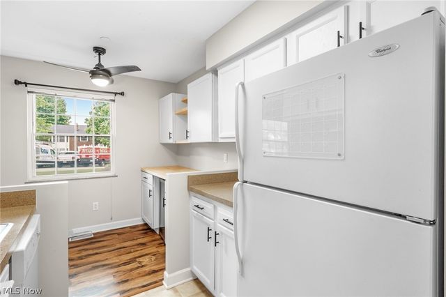 2885 Pease Drive 103, Rocky River, OH 44116