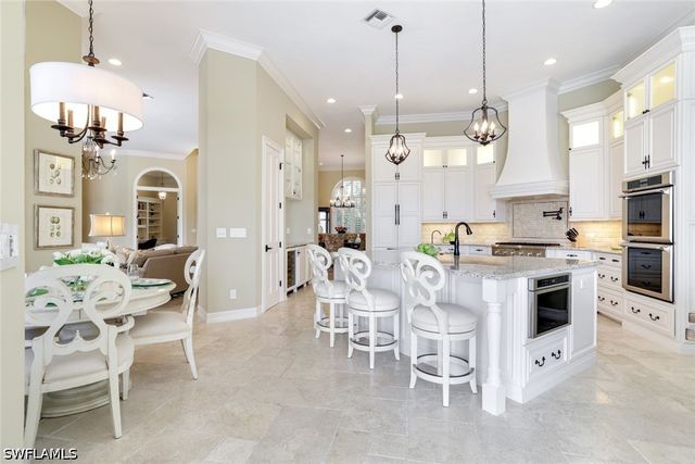 1419 Gormican LN, Naples, FL 34110