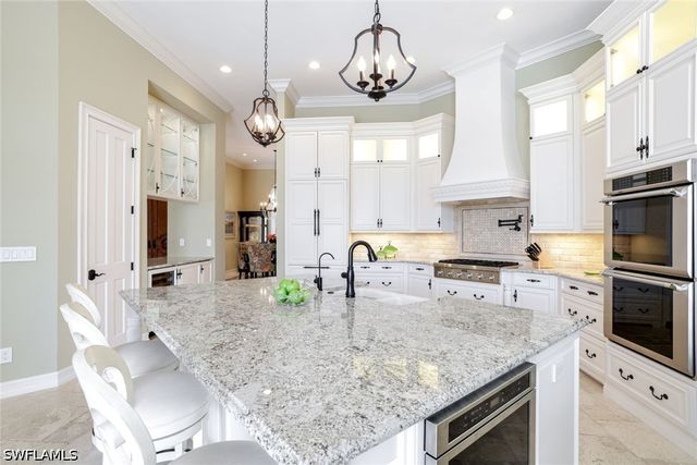 1419 Gormican LN, Naples, FL 34110