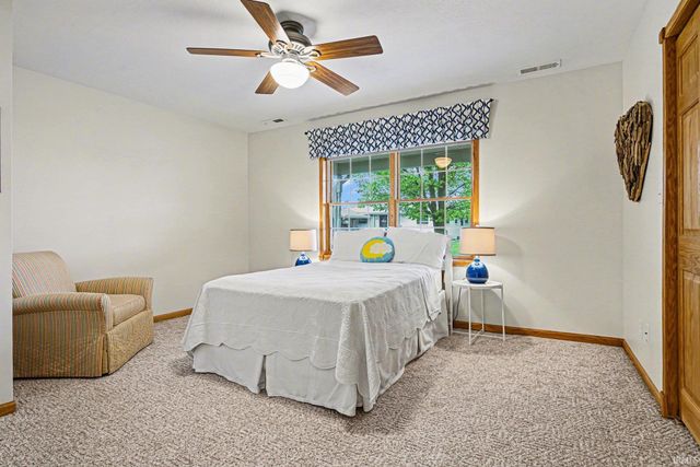 1920 W 570 N, Howe, IN 46746