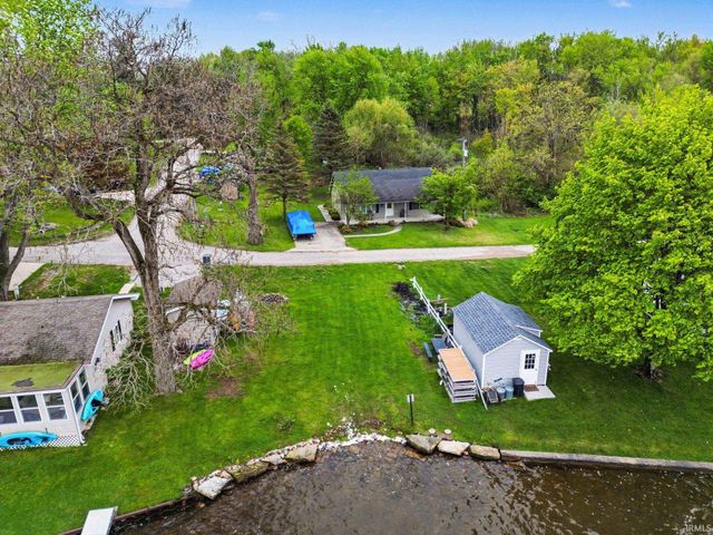 1920 W 570 N, Howe, IN 46746