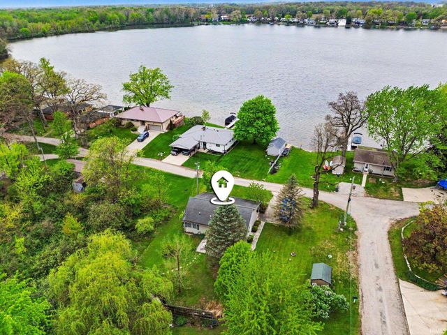 1920 W 570 N, Howe, IN 46746