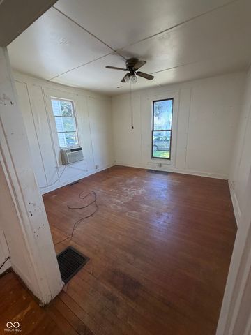 318 Milton Avenue, Anderson, IN 46012