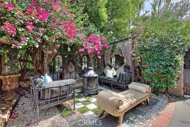 17419 Cohasset, Los Angeles, CA 91406