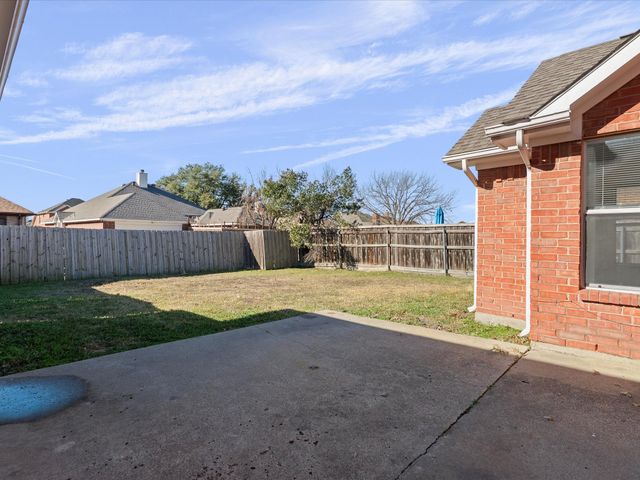 2305 AUSTIN Drive, Mesquite, TX 75181