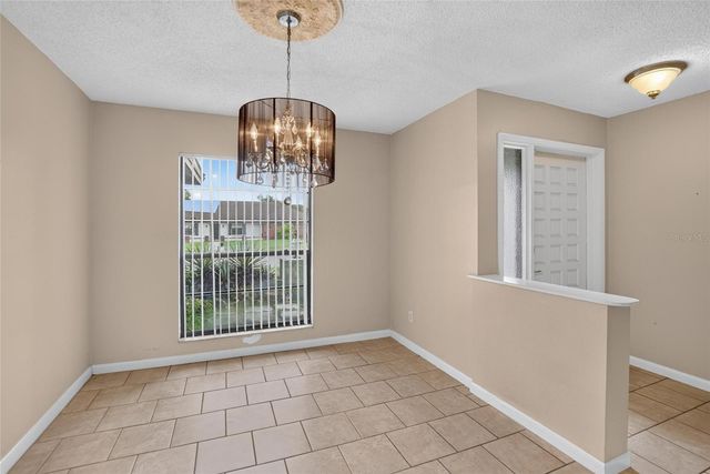 1201 SANDALWOOD DRIVE, Plant City, FL 33563